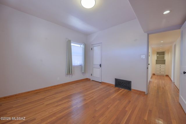 4318 E Whitman Street, Tucson, AZ 85711