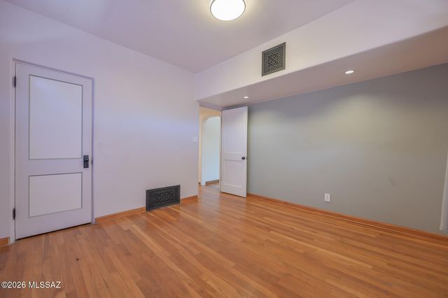 4318 E Whitman Street, Tucson, AZ 85711