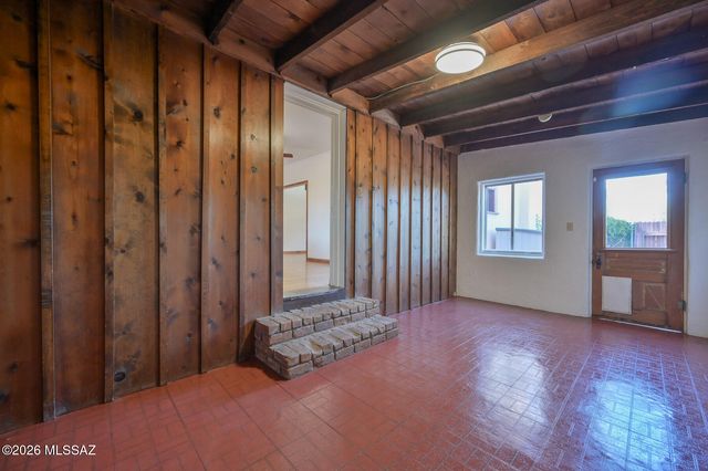 4318 E Whitman Street, Tucson, AZ 85711