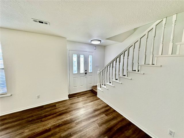 1242 SW Elm Tree Road, Bentonville, AR 72712