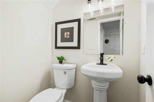 616 Summer Place, Norcross, GA 30071