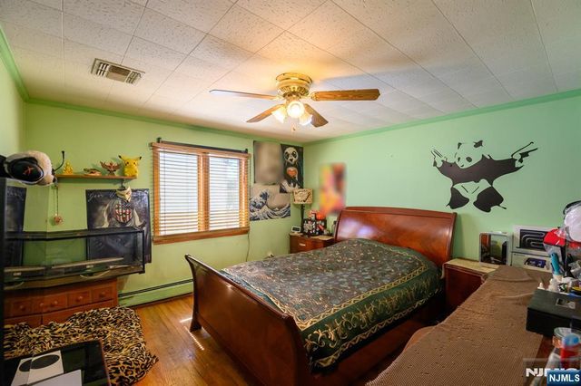 271 S Boulevard, Saddle Brook, NJ 07663