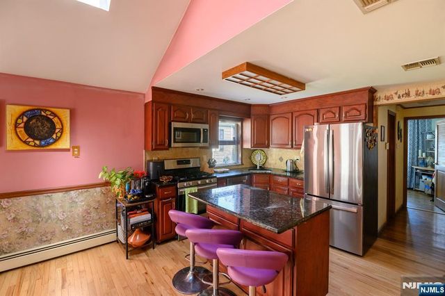 271 S Boulevard, Saddle Brook, NJ 07663