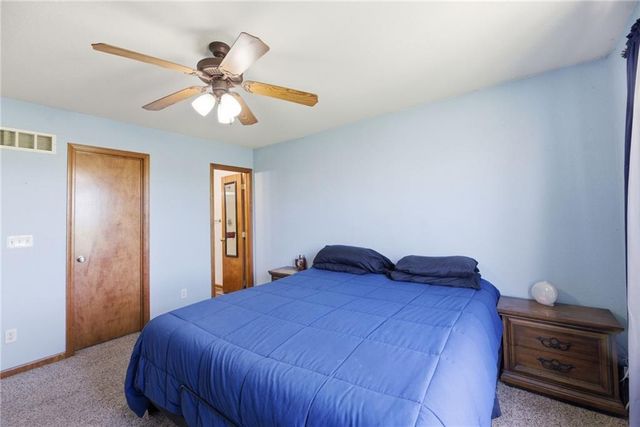 16820 Sheehan Road, Basehor, KS 66007