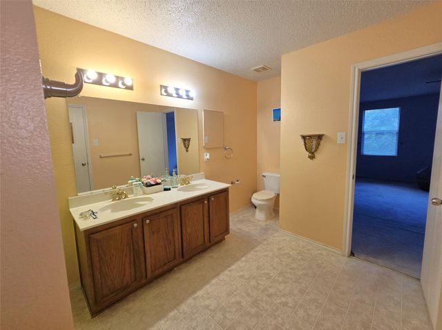 1329 Anna Lea Lane, Burleson, TX 76028