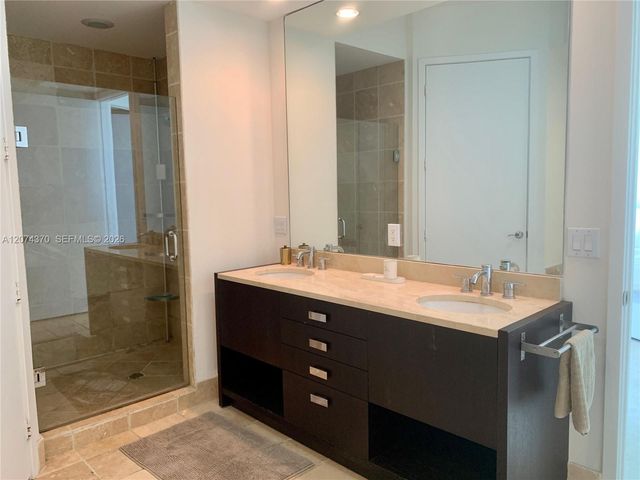 18201 Collins Avenue 4409, Sunny Isles Beach, FL 33160