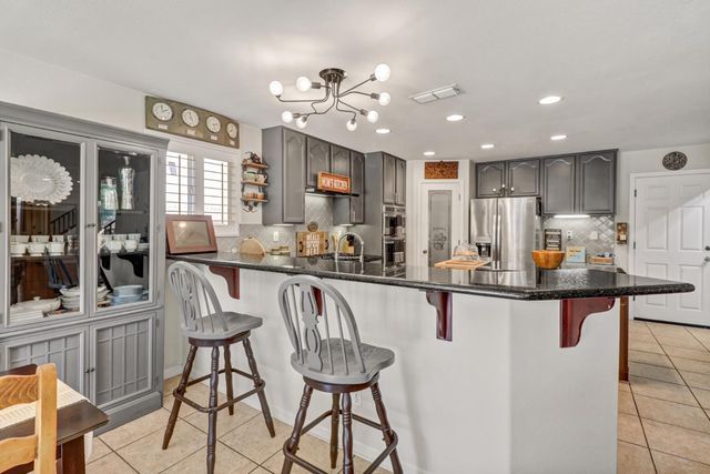 5108 Percheron Dr, Elk Grove, CA 95757