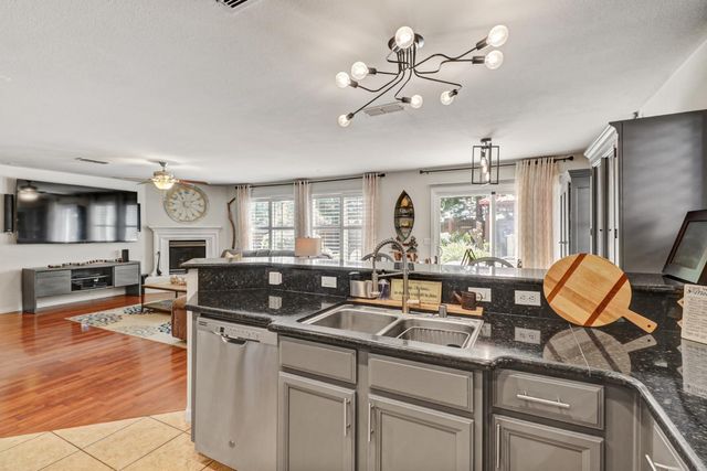 5108 Percheron Dr, Elk Grove, CA 95757