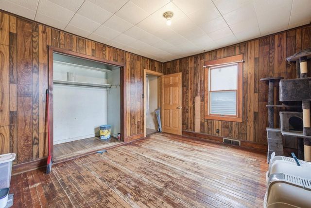 1003 N Main STREET, Marion, WI 54950