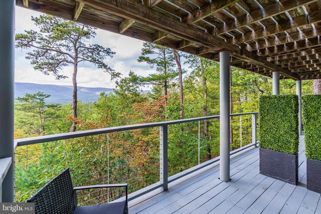 197 S ASPEN WAY, Basye, VA 22810