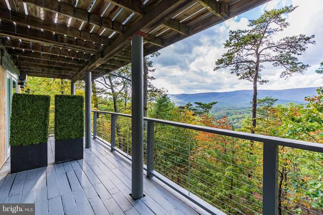 197 S ASPEN WAY, Basye, VA 22810