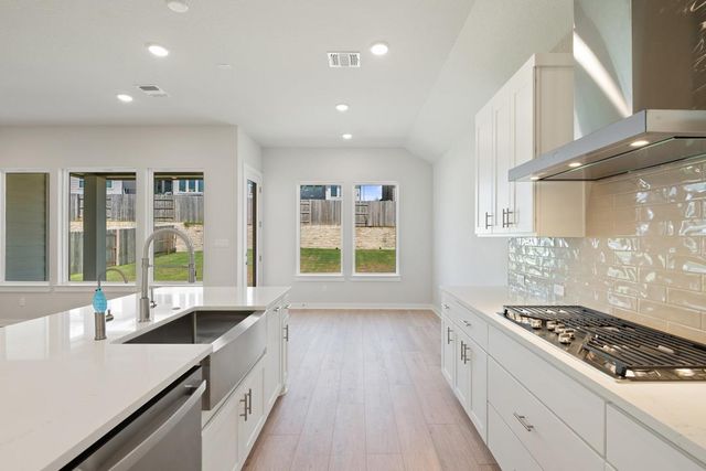 117 Old Wood Road, Liberty Hill, TX 78642