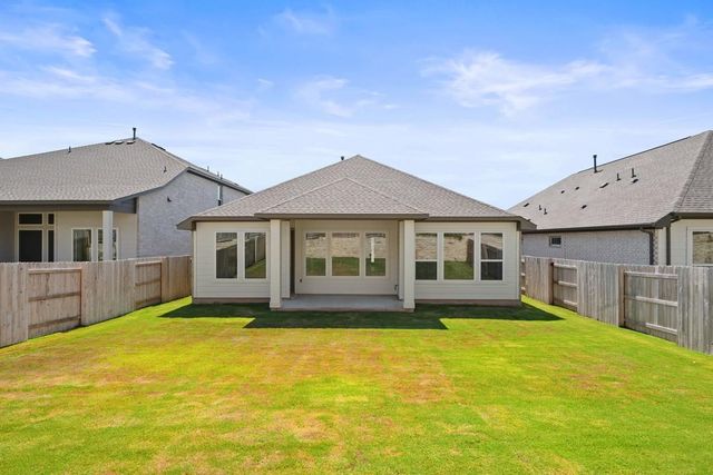 117 Old Wood Road, Liberty Hill, TX 78642