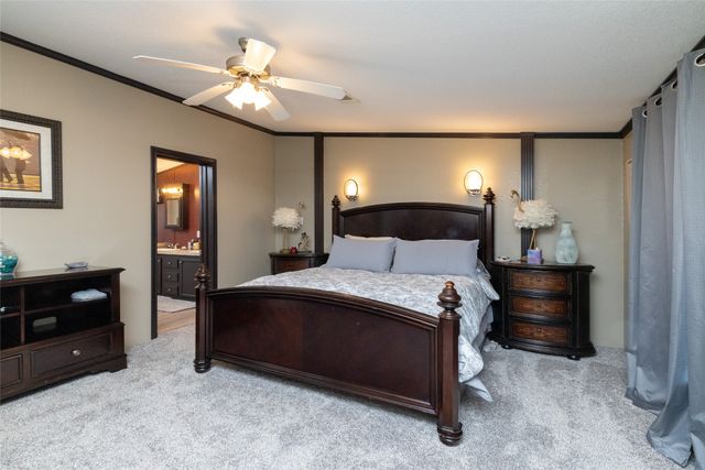 140 Meadow Pond Court, Runaway Bay, TX 76426