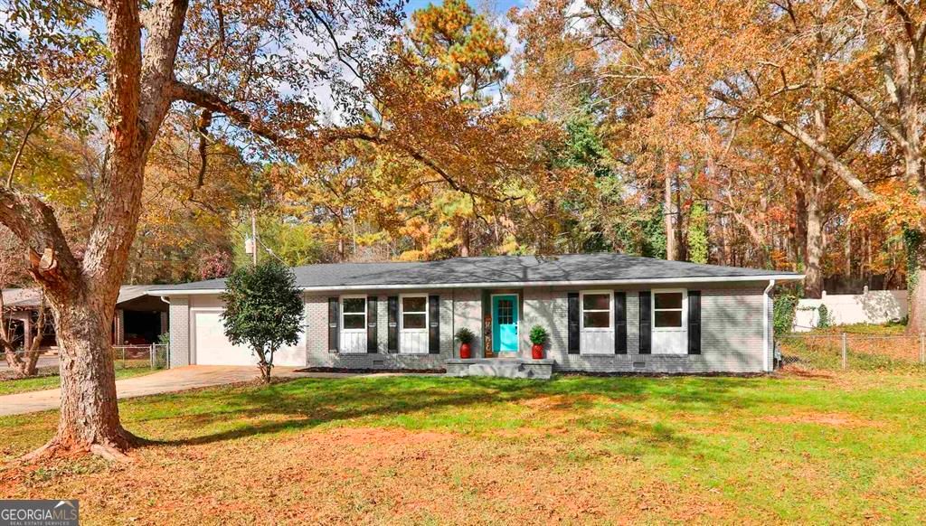 1199 Country Club Road, Newnan, GA 30263
