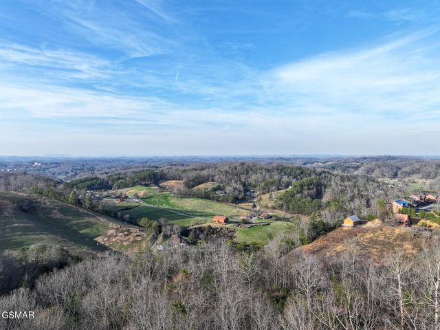 71 Goose Gap, Sevierville, TN 37876