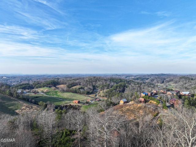 71 Goose Gap, Sevierville, TN 37876