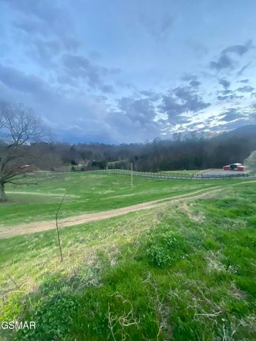 71 Goose Gap, Sevierville, TN 37876