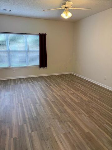 100 Eagle Glen Drive NE, Cartersville, GA 30121