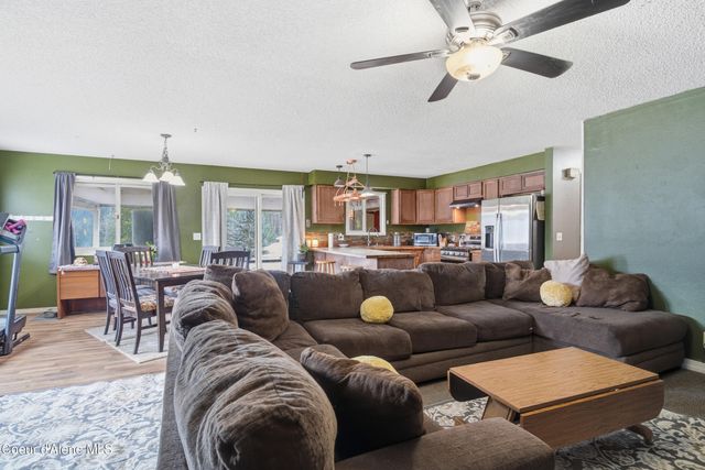 208 Rio Vista St, Osburn, ID 83849