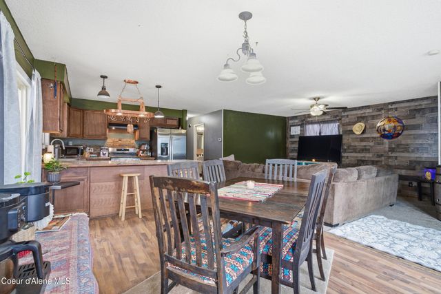 208 Rio Vista St, Osburn, ID 83849