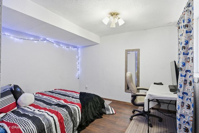 208 Rio Vista St, Osburn, ID 83849