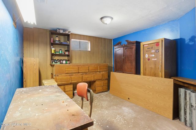 208 Rio Vista St, Osburn, ID 83849