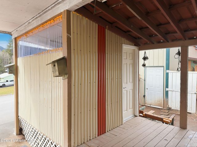 208 Rio Vista St, Osburn, ID 83849