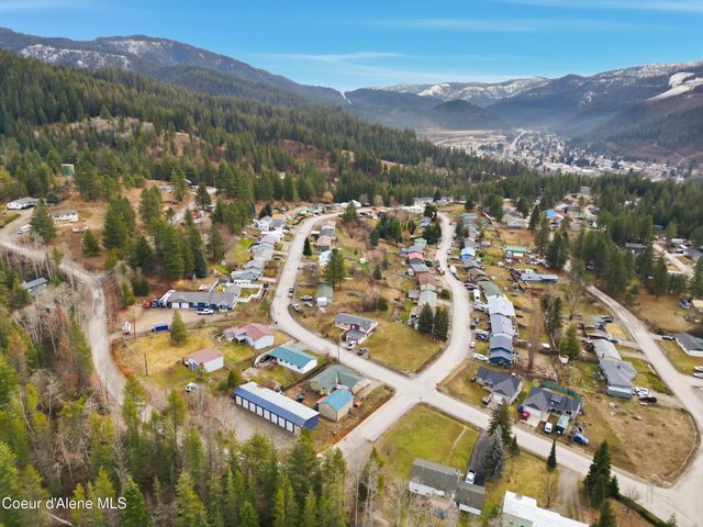 208 Rio Vista St, Osburn, ID 83849