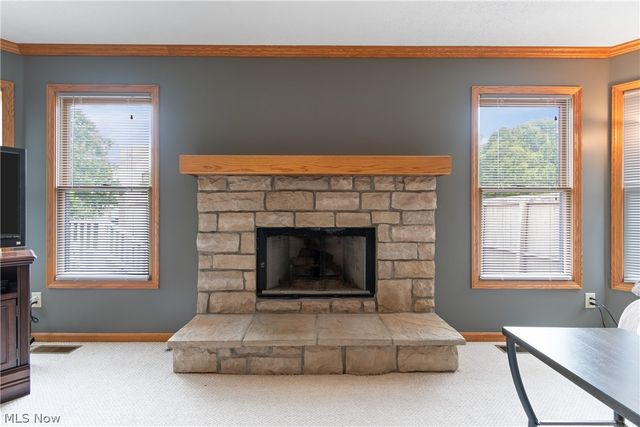 668 Oakcrest Drive, Wadsworth, OH 44281