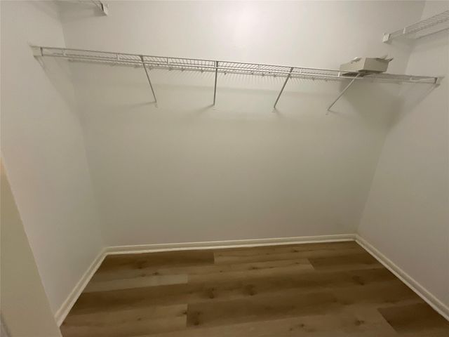 927 Andover Glen Drive, Fresno, TX 77545