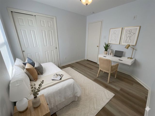 927 Andover Glen Drive, Fresno, TX 77545