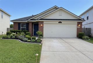 927 Andover Glen Drive, Fresno, TX 77545