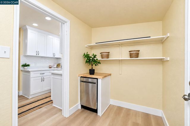 2520 Harrington Ave, Oakland, CA 94601