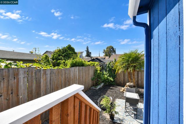 2520 Harrington Ave, Oakland, CA 94601