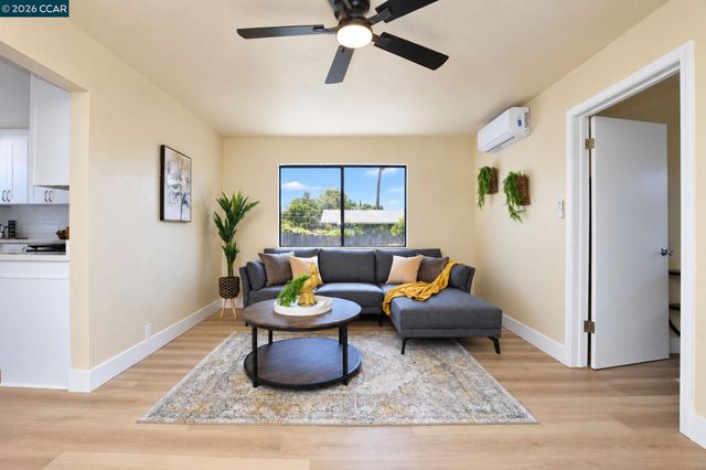 2520 Harrington Ave, Oakland, CA 94601
