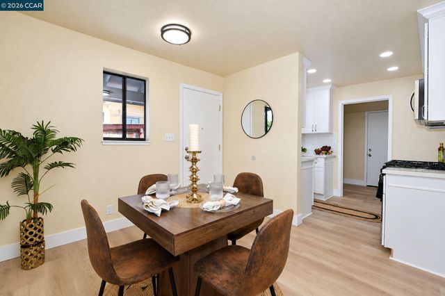 2520 Harrington Ave, Oakland, CA 94601