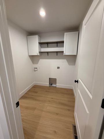 2014 E Jay Street, Ozark, MO 65721