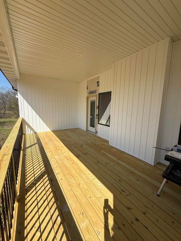 2014 E Jay Street, Ozark, MO 65721