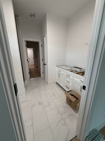 2014 E Jay Street, Ozark, MO 65721