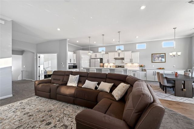 85 Pebble Brook Place, Springboro, OH 45066