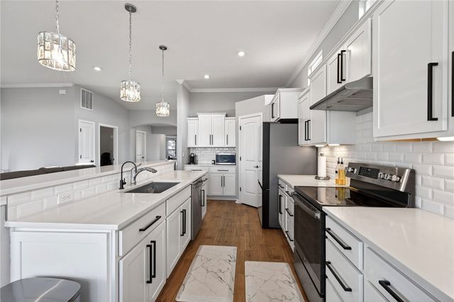 85 Pebble Brook Place, Springboro, OH 45066