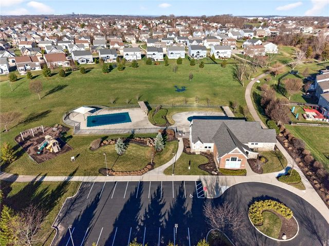 85 Pebble Brook Place, Springboro, OH 45066