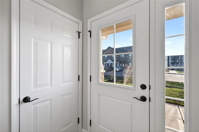 85 Pebble Brook Place, Springboro, OH 45066