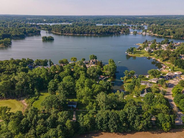 11968 Greenbriar Drive, Jerome, MI 49249