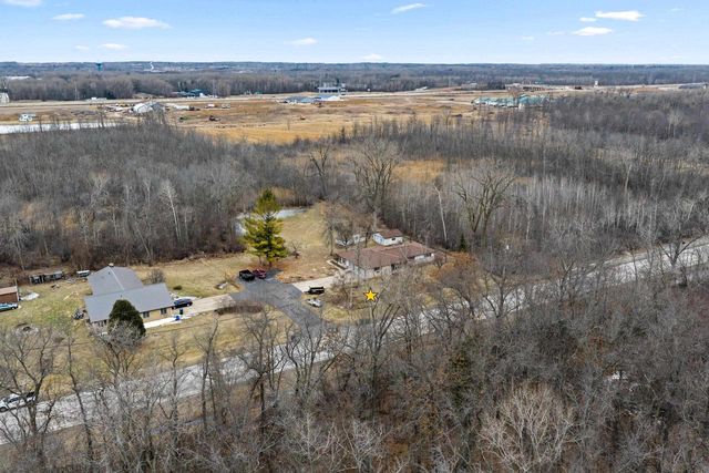 1543 LAKEVIEW DRIVE, Green Bay, WI 54313