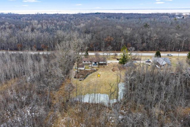 1543 LAKEVIEW DRIVE, Green Bay, WI 54313