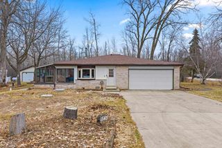 1543 LAKEVIEW DRIVE, Green Bay, WI 54313