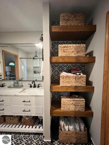 1165 E Lincoln Street, East Tawas, MI 48730