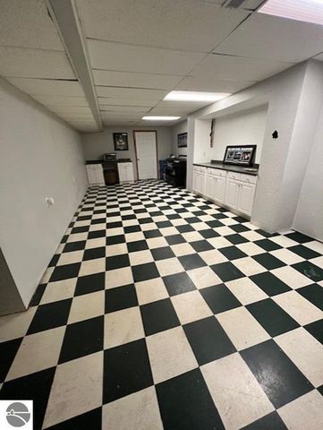 1165 E Lincoln Street, East Tawas, MI 48730